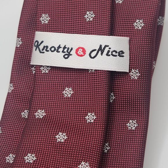 NEW Knotty & Nice Burgundy/Maroon Tie  NWT 57" X 3.5" - Picture 2 of 5